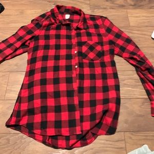 Gap black and red flannel